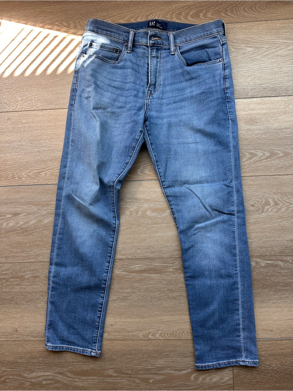 GAP Men's Medium Blue Slim Straight Jeans